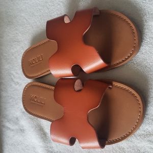 Brown leather flat sandals Size 8